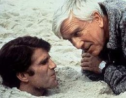 Richard (Leslie Nielsen) hat Harry (Ted Danson) voll im Griff - Harry_und_Richard