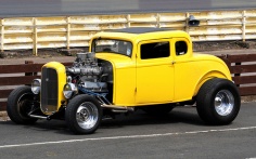1932 Ford deuce coupe