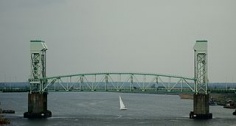 Die Brücke über den Cape Fear River