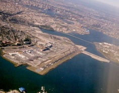Bild des Flughafens aus der Luft